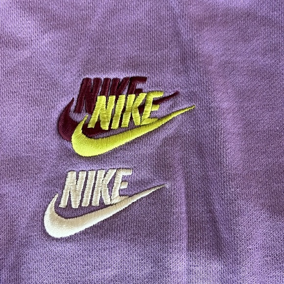 Nike pullover - Picture 2 of 4